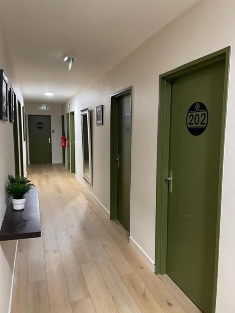 Cit'Hotel Le Chêne Vert Les Sables-dʼOlonne Exterior foto