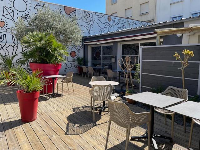 Cit'Hotel Le Chêne Vert Les Sables-dʼOlonne Exterior foto