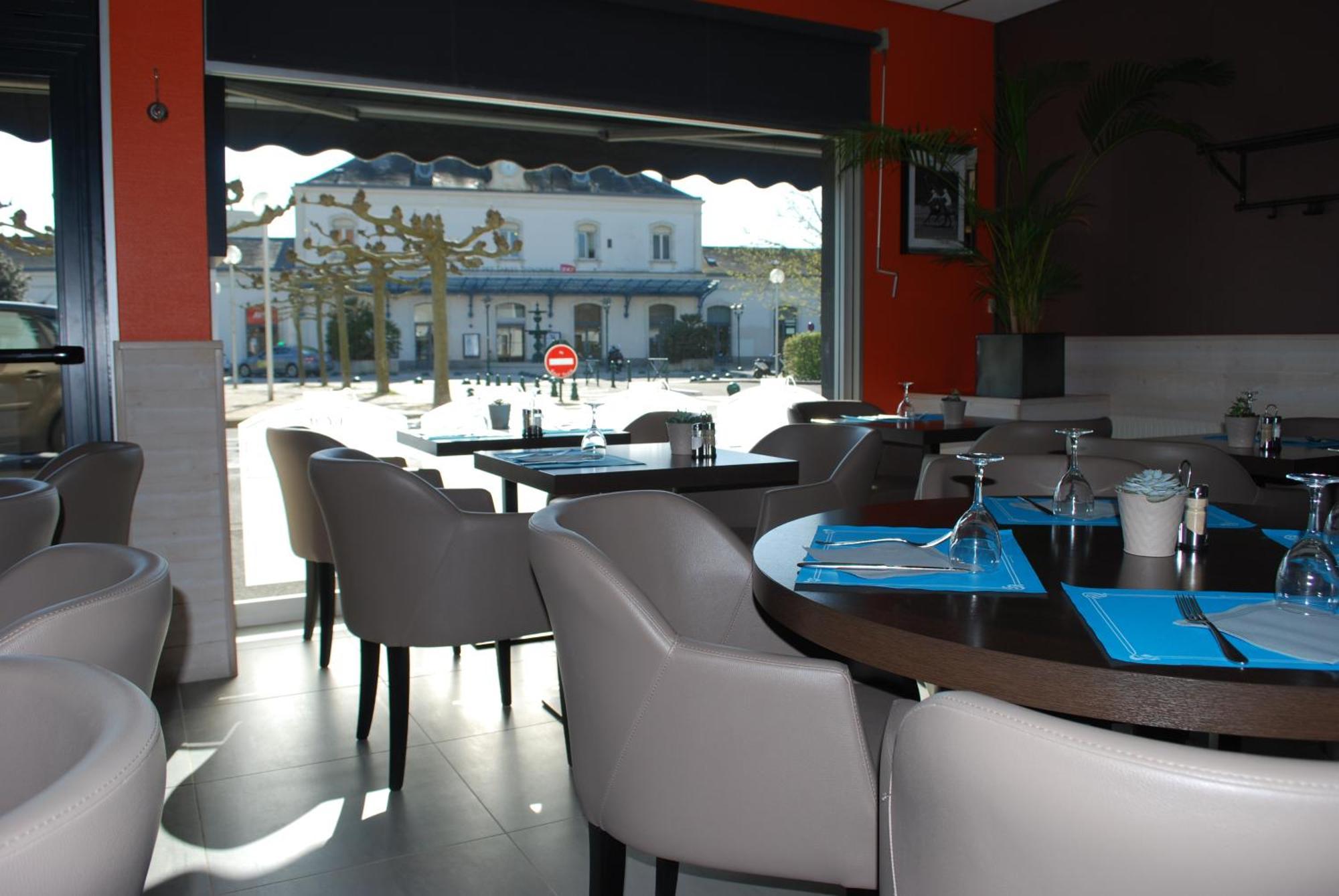 Cit'Hotel Le Chêne Vert Les Sables-dʼOlonne Exterior foto