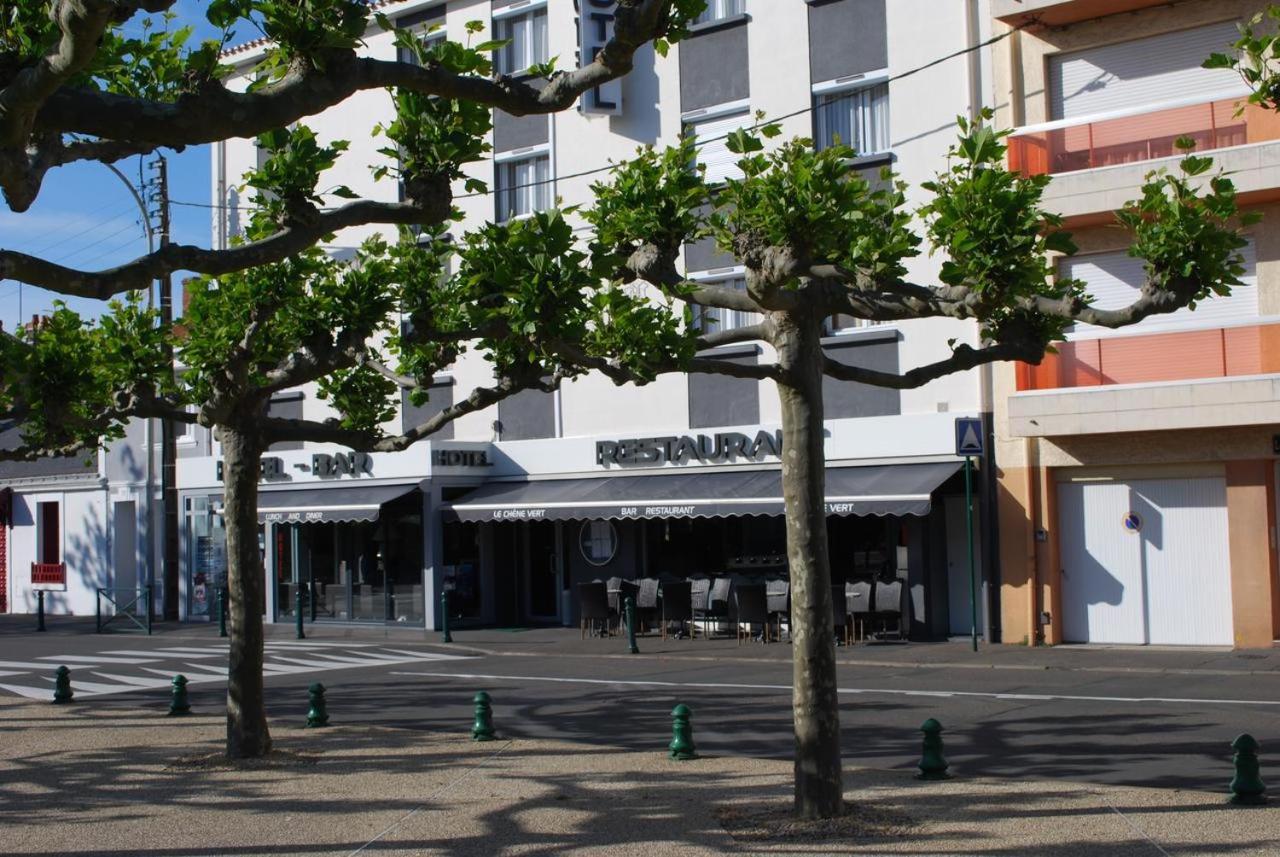 Cit'Hotel Le Chêne Vert Les Sables-dʼOlonne Exterior foto